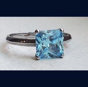 NEW!!! Turquoise Cubic Zirconia Ring